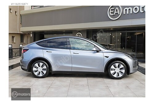 EA MOTORS 2023 BAYİ TESLA TURKİYE LONGRANGE QUİKSİLVER/BEYAZDERİ